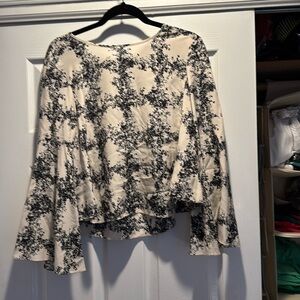 Club Monaco size S top
